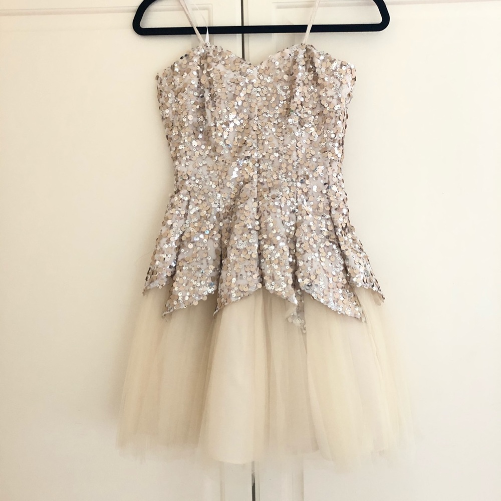 Girls (kids/teen) sequence event dress